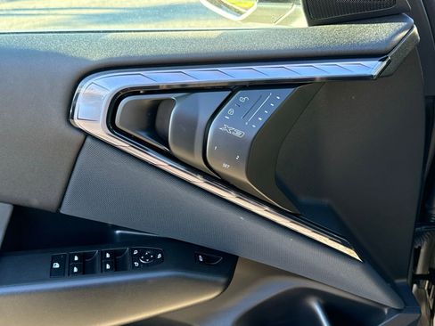 Used 2025 BMW X3 xDrive30i w/ Convenience Package image 22