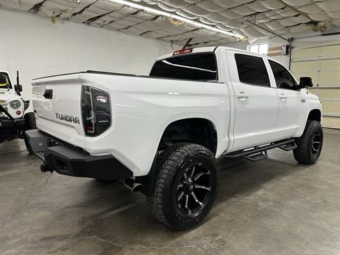 Used 2017 Toyota Tundra Platinum AWD/4WD image 3
