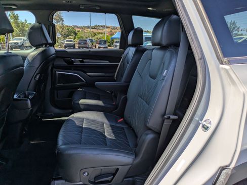 Used 2024 Kia Telluride SX X-Pro AWD/4WD image 28