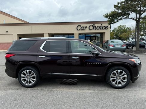 Used 2020 Chevrolet Traverse Premier image 6