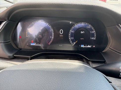 New 2025 Jeep Grand Cherokee Limited w/ Trailer Tow Package image 19