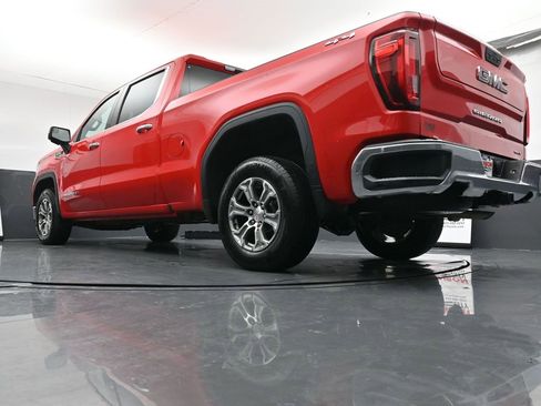 Used 2021 GMC Sierra 1500 SLT w/ SLT Convenience Package image 42