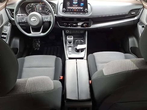 Certified 2023 Nissan Rogue SV image 10