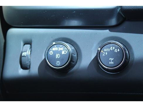 Used 2017 Chevrolet Tahoe Premier image 20