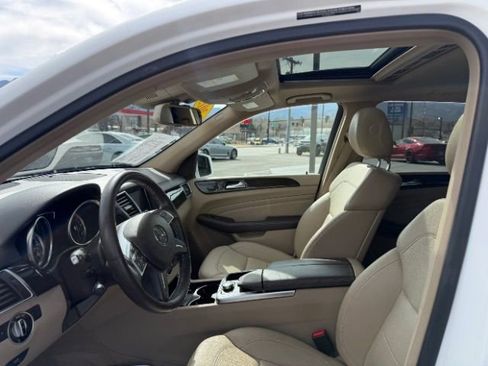 Used 2015 Mercedes-Benz ML 350 4MATIC image 33
