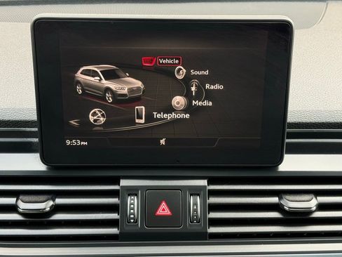 Used 2019 Audi Q5 2.0T Premium w/ Convenience Package image 41