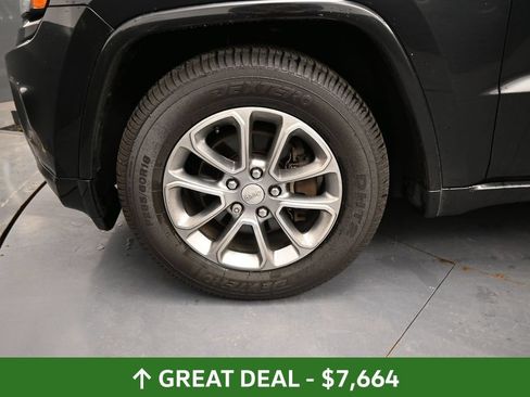 Used 2015 Jeep Grand Cherokee Overland AWD/4WD image 12