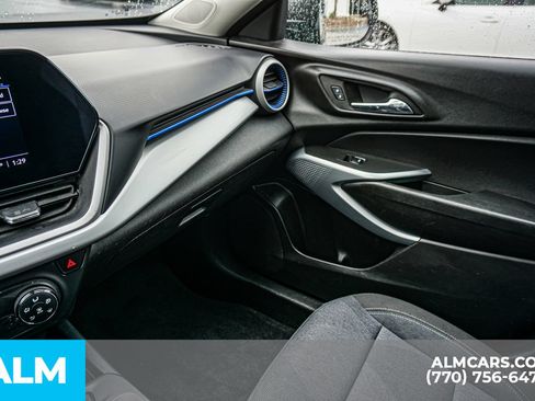 Used 2024 Chevrolet Trax LS FWD image 44