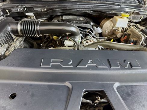 Used 2019 RAM 1500 Big Horn image 35