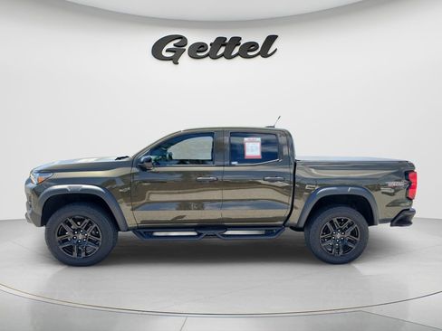 Used 2023 Chevrolet Colorado Trail Boss AWD/4WD image 7