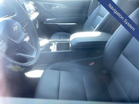 Used 2026 Chevrolet Traverse LT w/ Sun and Wheel Package FWD image 10