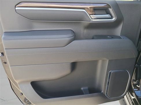 New 2026 Chevrolet Silverado 1500 LT image 17