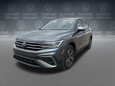 Used 2024 Volkswagen Tiguan Wolfsburg Edition FWD image 31