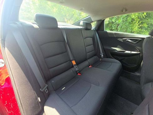 Used 2021 Chevrolet Malibu RS FWD image 12