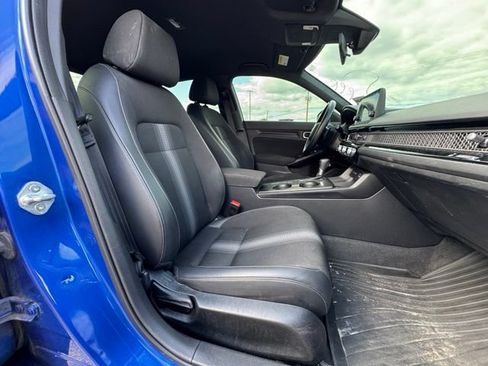 Used 2023 Honda Civic Sport image 12