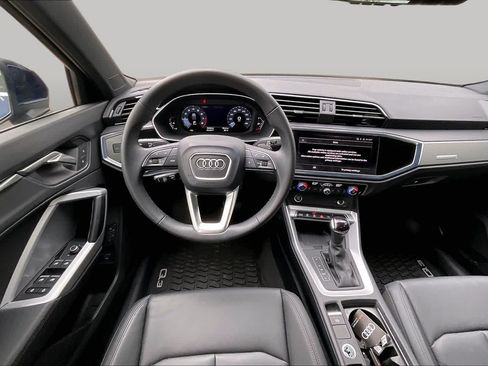 Certified 2025 Audi Q3 2.0T Premium w/ Convenience Package AWD/4WD image 6
