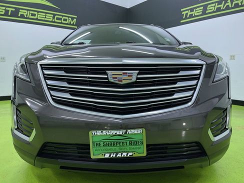 Used 2019 Cadillac XT5 FWD image 3