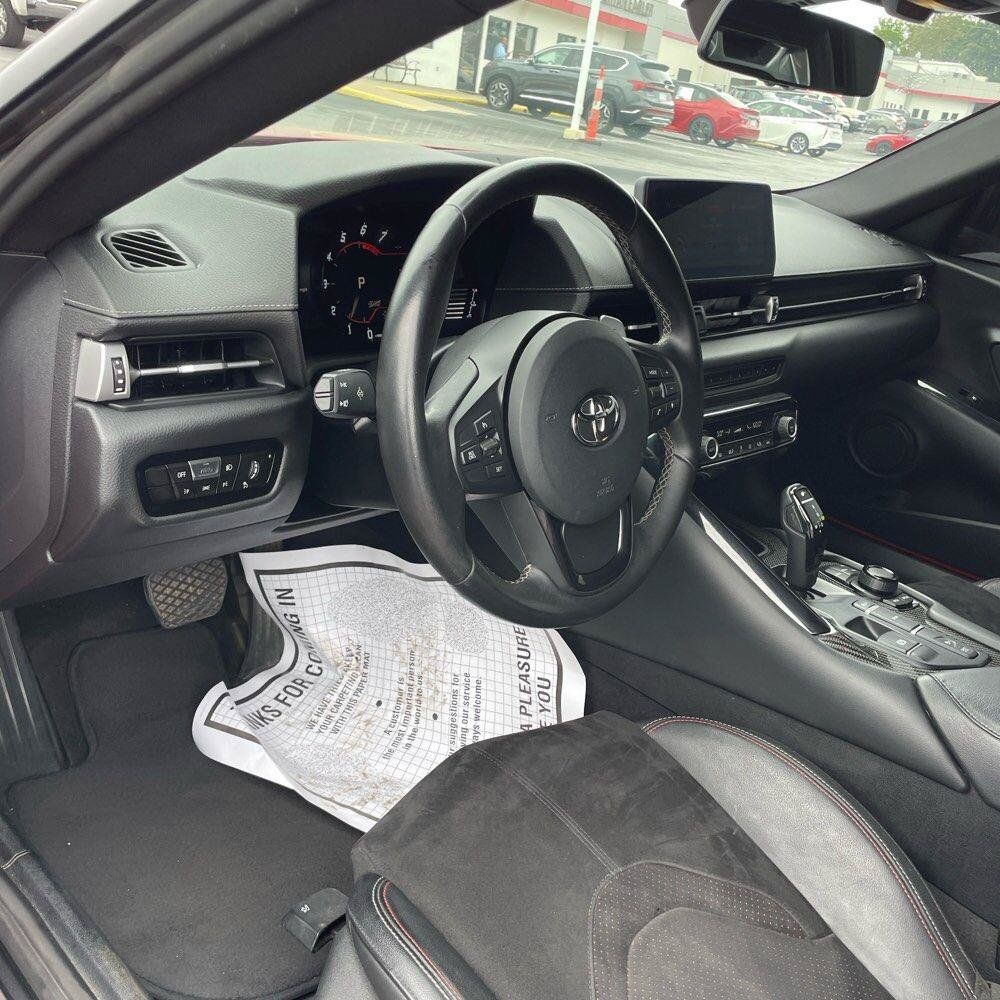 Used 2021 Toyota Supra RWD image 6