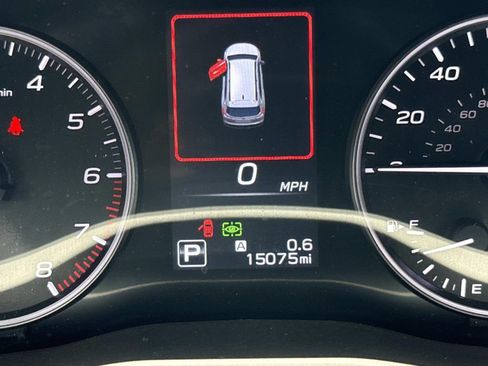 Used 2024 Subaru Ascent Limited AWD/4WD image 38