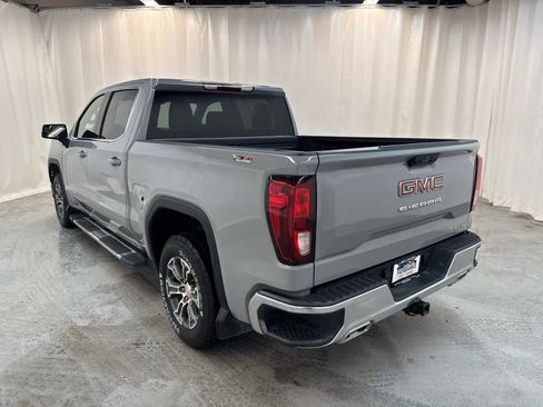 Certified 2024 GMC Sierra 1500 SLE image 3
