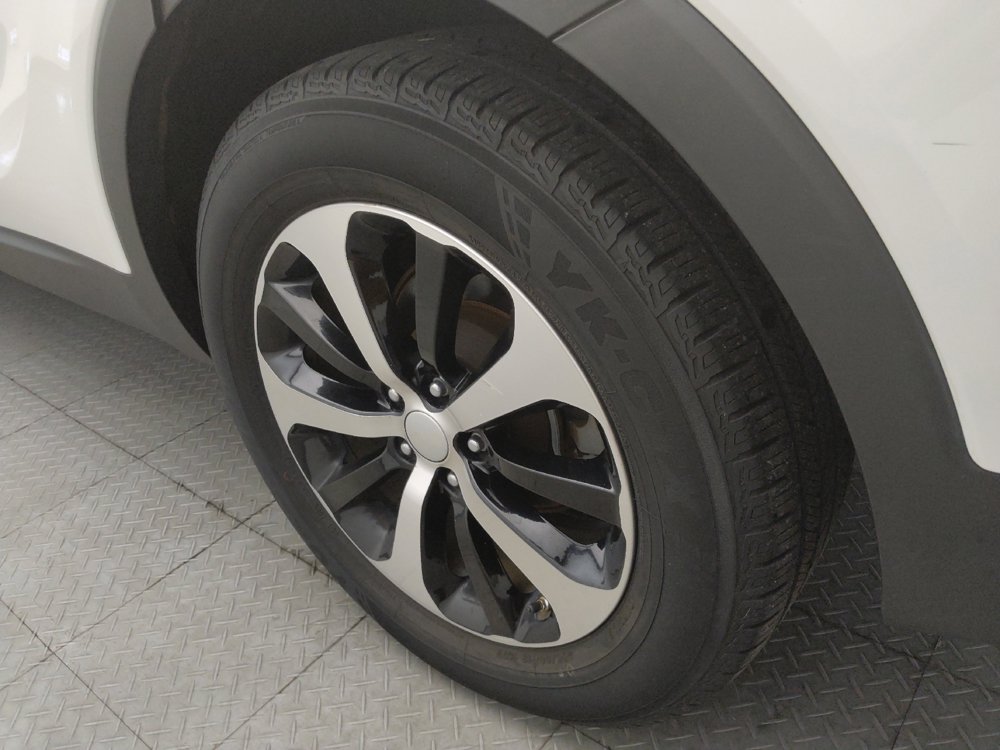 Used 2016 Kia Sorento EX FWD image 31