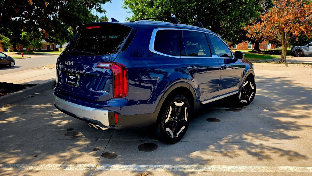 Used 2024 Kia Telluride S w/ S Sunroof Package AWD/4WD image 16