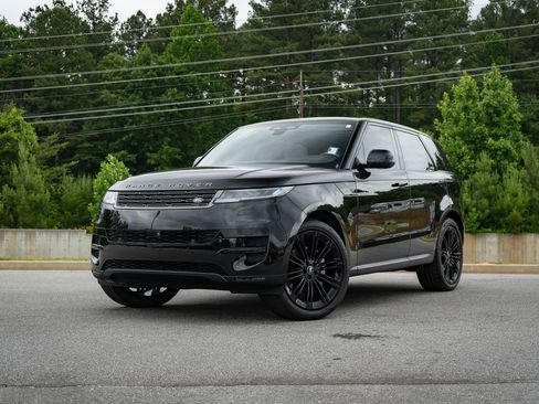 Used 2024 Land Rover Range Rover Sport SE AWD/4WD image 2