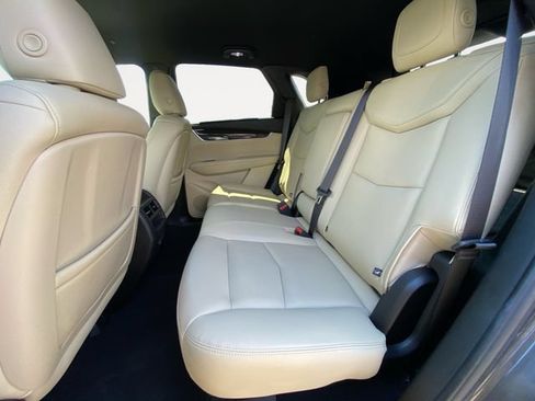 Used 2019 Cadillac XT5 AWD image 13