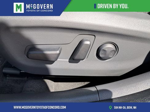 Used 2020 Hyundai Ioniq SEL FWD image 13