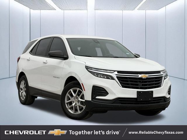 Used 2024 Chevrolet Equinox LS w/ Driver Confidence II Package FWD image 1