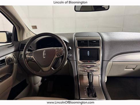 Used 2015 Lincoln MKX AWD w/ Equipment Group 102A image 19