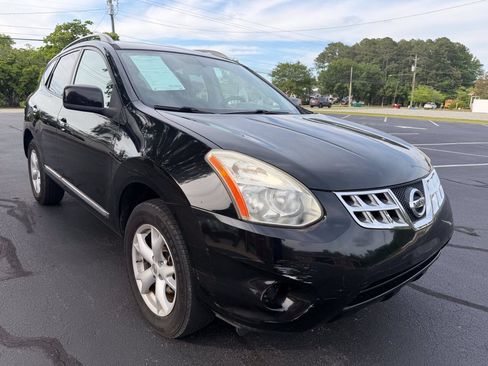 Used 2011 Nissan Rogue SV w/ Premium Pkg AWD/4WD image 3