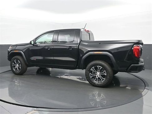 New 2025 GMC Canyon AT4 image 3