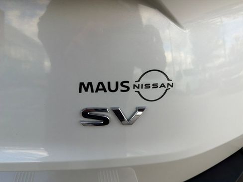 Certified 2023 Nissan Rogue SV image 12