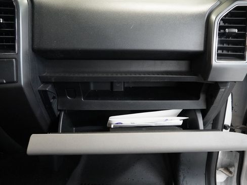 Used 2019 Ford F150 XLT w/ Trailer Tow Package image 35