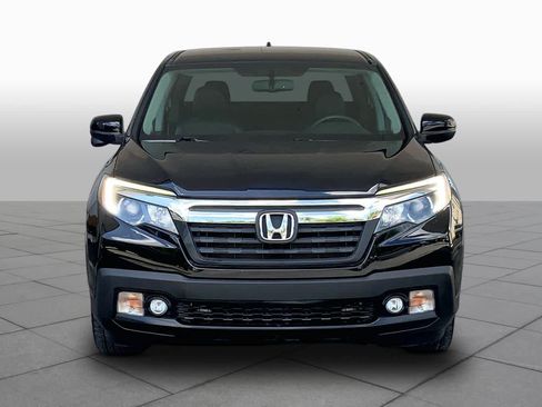 Used 2017 Honda Ridgeline RTL-T image 4