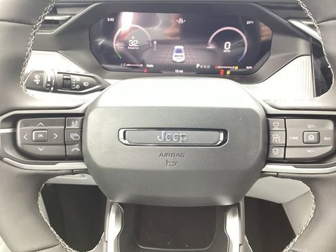 New 2026 Jeep Cherokee Laredo AWD/4WD image 13