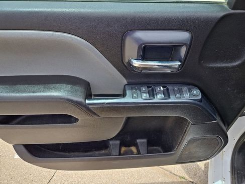 Used 2018 Chevrolet Silverado 2500 W/T w/ Snow Plow Prep Package image 15