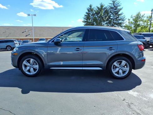 Used 2019 Audi Q5 2.0T Premium Plus w/ Premium Plus Package AWD/4WD image 4
