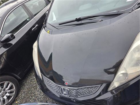 Used 2010 Honda Fit Sport image 9