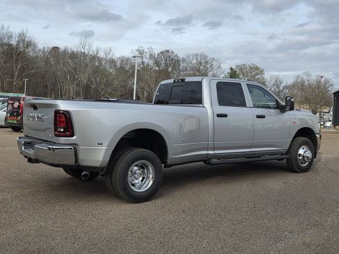 New 2026 RAM 3500 Tradesman image 3