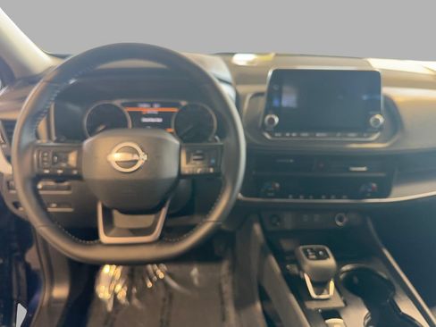 Used 2026 Nissan Rogue SV AWD/4WD image 29