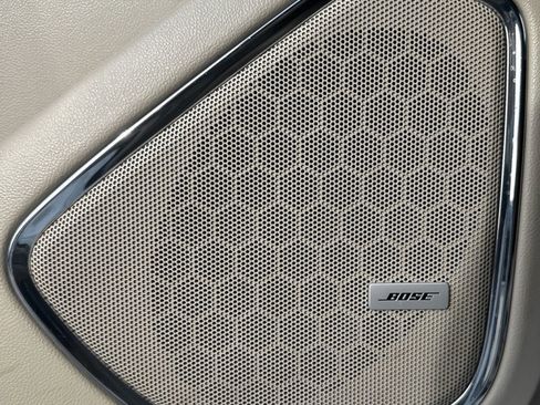 Used 2020 GMC Yukon Denali w/ Open Road Package image 29