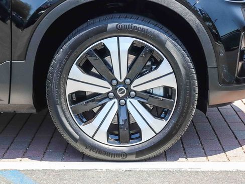 Used 2023 Volvo C40 P8 Recharge Plus w/ Protection Package Premier AWD/4WD image 10