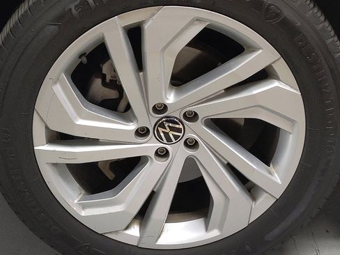 Used 2021 Volkswagen Atlas SE FWD image 31