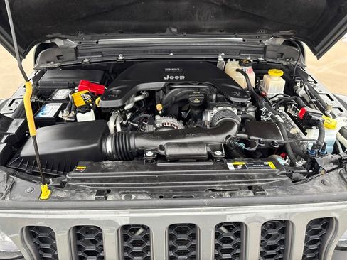 Used 2021 Jeep Gladiator Mojave image 26