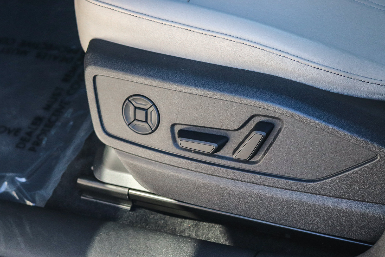 Used 2025 Audi Q5 Premium AWD/4WD image 24