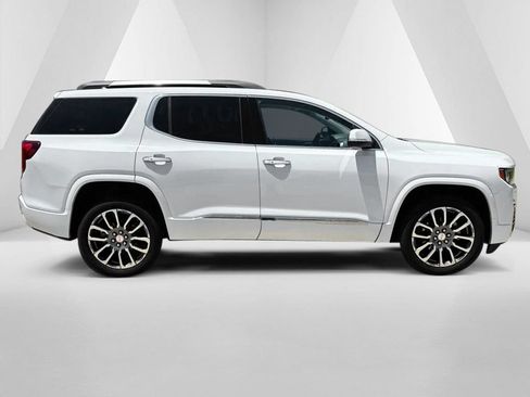 Used 2023 GMC Acadia Denali AWD/4WD image 8