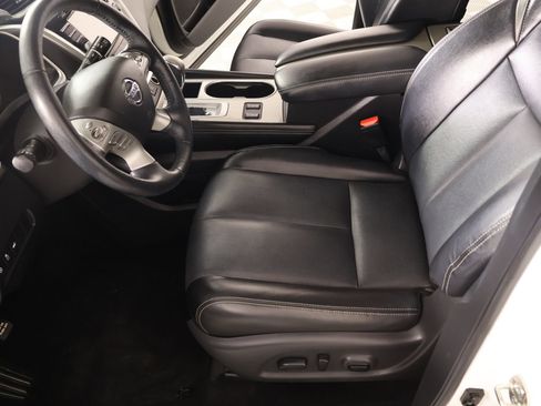 Used 2018 Nissan Murano SL w/ Moonroof Package FWD image 12