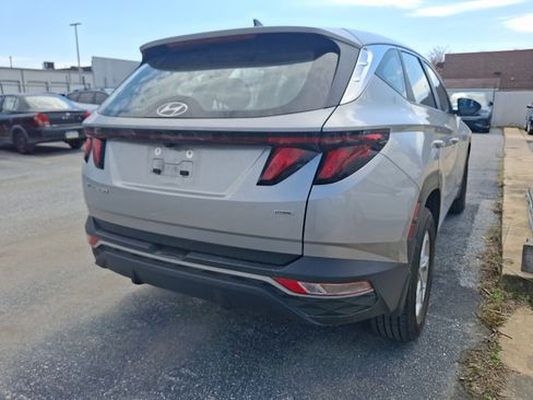 Used 2023 Hyundai Tucson SE image 9